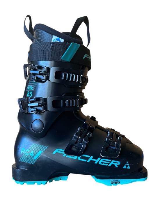Testberichte Skischuhe Occasion Fischer RC4 XTR 85 HV GW 2025